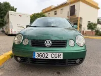 Usado VW Polo Trendline 75 CV (55 kW) 2004 Verde Berlina