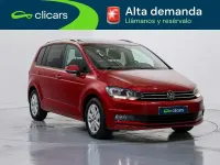 Usado VW Touran Advance 122 CV (89 kW) 2022 Rojo Monovolumen