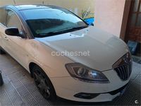 Usado Lancia Delta 200 CV (147 kW) 2009 Blanco Utilitario