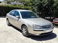 Usado Ford Mondeo Trend 130 CV (95 kW) 2005 Blanco Berlina