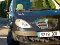 Usado Lancia Musa 95 CV (69 kW) 2004 Negro Monovolumen