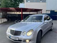 Usado Mercedes E320 Avantgarde 204 CV (150 kW) 2006 Gris / plata Berlina