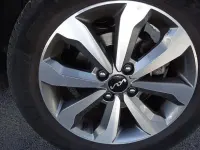 Usado Kia Stonic 100 CV (73 kW) 2023 SUV