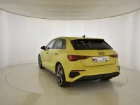 Usado Audi A3 150 CV (110 kW) 2022 Amarillo Berlina