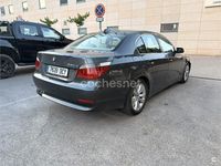 Usado BMW 530 193 CV (141 kW) 2004 Gris / plata Berlina