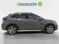 Usado VW Taigo R-line 116 CV (85 kW) 2022 Gris/plata SUV