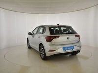 Usado VW Polo Life 95 CV (69 kW) 2024 Gris/plata