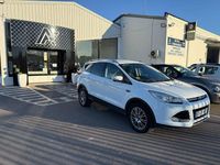 Usado Ford Kuga Titanium 140 CV (102 kW) 2014 Blanco SUV