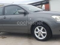 Usado Toyota Corolla Sol 116 CV (85 kW) 2004 Gris / plata Berlina