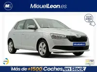 Usado Skoda Fabia Ambition 95 CV (69 kW) 2019 Gris Utilitario