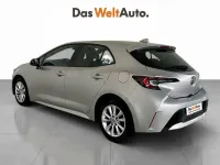 Usado Toyota Corolla Active 140 CV (102 kW) 2023 Gris / plata Berlina