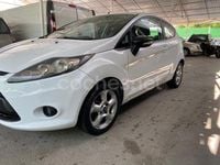 Usado Ford Fiesta Trend 68 CV (50 kW) 2010 Blanco Utilitario