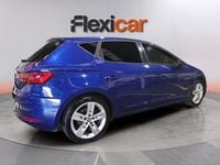 Usado Seat Leon FR 150 CV (110 kW) 2018 Violeta Berlina