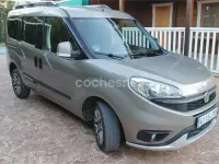 Używany Fiat Doblò Trekking 120 KM (88 kW) 2016 Brązowy Minivan