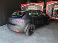 Usado Seat Leon 85 CV (62 kW) 2012 Negro Berlina