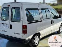 Usado Peugeot Expert 70 CV (51 kW) 2001 Van