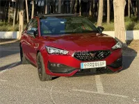 Usado Cupra Leon 190 CV (139 kW) 2024 Rojo Berlina
