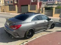 Usado Mercedes CLA200 136 CV (100 kW) 2014 Gris / plata Berlina