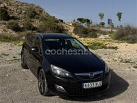 Usado Opel Astra Sport 160 CV (117 kW) 2011 Negro Familiar
