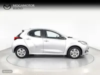 Usado Mazda 2 116 CV (85 kW) 2022 Gris / plateado