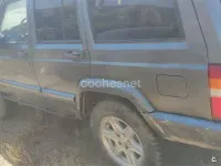 Usado Jeep Cherokee Limited 115 CV (84 kW) 1999 Gris / plata SUV