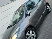 Usado Renault Scénic III Dynamique 105 CV (77 kW) 2010 Gris / plata Monovolumen