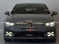 Usado VW Golf VIII GTI 245 CV (180 kW) 2020 Gris / plata Berlina