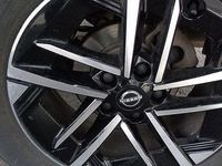 Usado Nissan Juke N-Connecta 114 CV (83 kW) 2025 Gris SUV