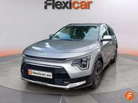 Usado Kia Niro 141 CV (103 kW) 2024 Gris SUV