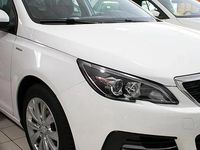 Usado Peugeot 308 Style 131 CV (96 kW) 2019 Blanco Familiar