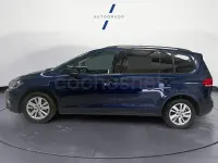 Usado VW Touran Business 116 CV (85 kW) 2020 Azul Monovolumen