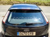 Usado Ford Focus Trend 90 CV (66 kW) 2010 Negro Berlina