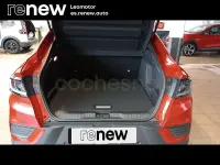 Usado Renault Arkana Techno 145 CV (106 kW) 2026 Rojo SUV