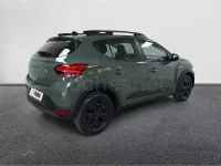 Usado Dacia Sandero Extreme 101 CV (74 kW) 2025 Verde Berlina
