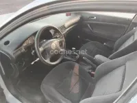 Usado VW Passat Trendline 110 CV (80 kW) 1999 Gris / plata Berlina