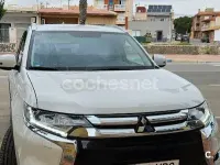 Usado Mitsubishi Outlander Motion 150 CV (110 kW) 2017 Blanco SUV
