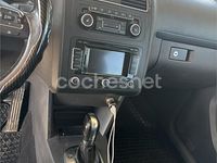 Usado VW Touran Advance 140 CV (102 kW) 2012 Gris / plata Monovolumen