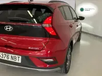 Usado Hyundai Bayon 80 CV (58 kW) 2025 Rojo SUV