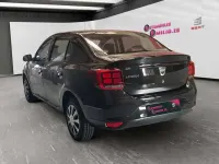 Usado Dacia Sandero Essentiel 75 CV (55 kW) 2018 Negro Utilitario