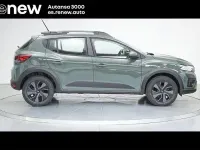 Usado Dacia Sandero Expression 100 CV (73 kW) 2025 Verde Berlina