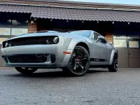Usado Dodge Challenger 375 CV (275 kW) 2023 Gris / plata Coupe