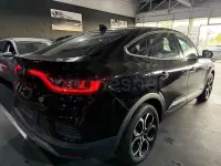 Usado Renault Arkana Techno 145 CV (106 kW) 2023 Negro SUV