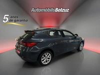 Usado Seat Leon Style 110 CV (80 kW) 2024 Gris Utilitario
