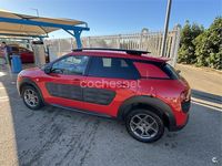 Usado Citroën C4 Cactus Shine 92 CV (67 kW) 2015 Rojo Utilitario