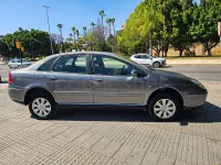 Usado Citroën C5 Exclusive 136 CV (100 kW) 2005 Gris / plata Berlina