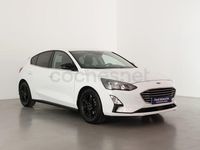 Usado Ford Focus Trend 125 CV (91 kW) 2021 Blanco Berlina