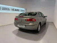 Begagnad Renault Laguna III Authentique 110 HK (80 kW) 2007 Grå Sedan
