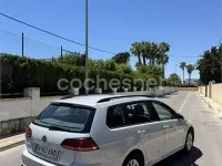 Usado VW Golf VII Advance 115 CV (84 kW) 2018 Gris / plata Familiar