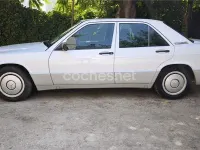 Usado Mercedes 190 94 CV (69 kW) 1991 Blanco Berlina