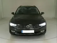 Begagnad VW Passat Executive 150 HK (110 kW) 2021 Grå Kombi